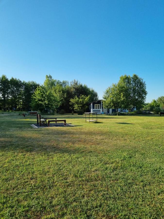 Campsite 37A - Wooden Cabins Karklė Kültér fotó